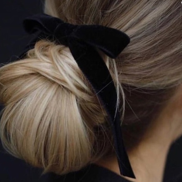 Set of French Ribbon Barrettes - Picture 4 of 5